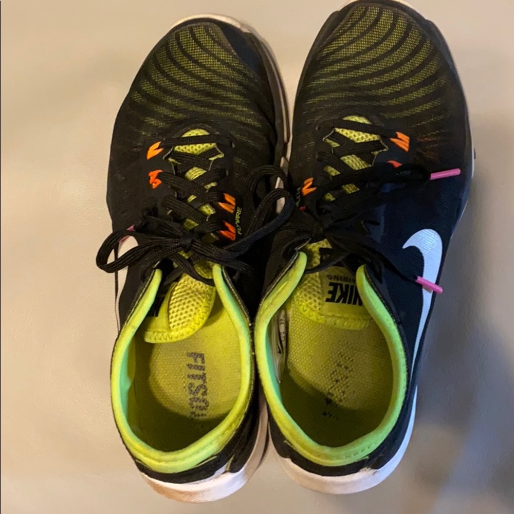 Used nike training flex supreme tr4